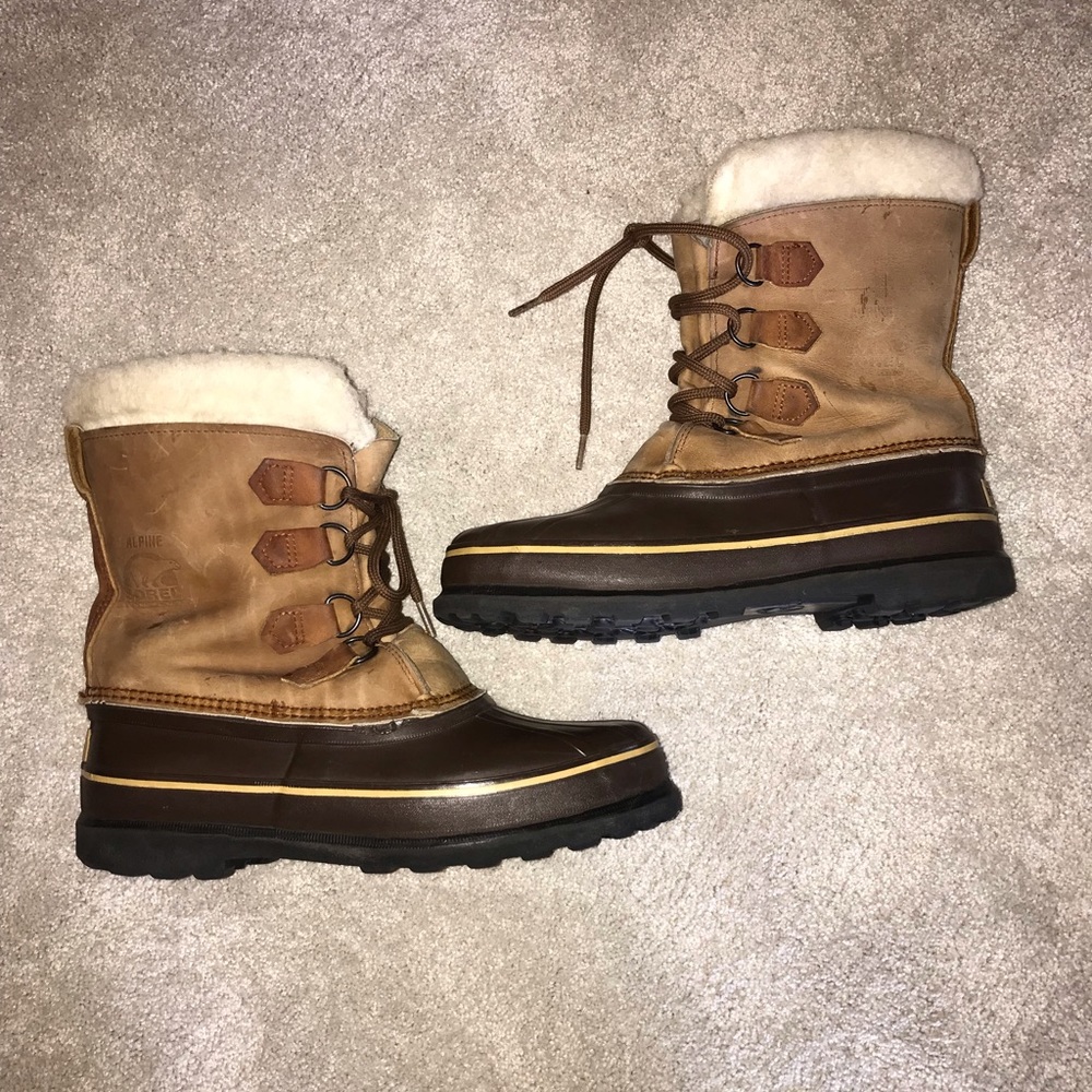 Sorel waterproof wool lined boots